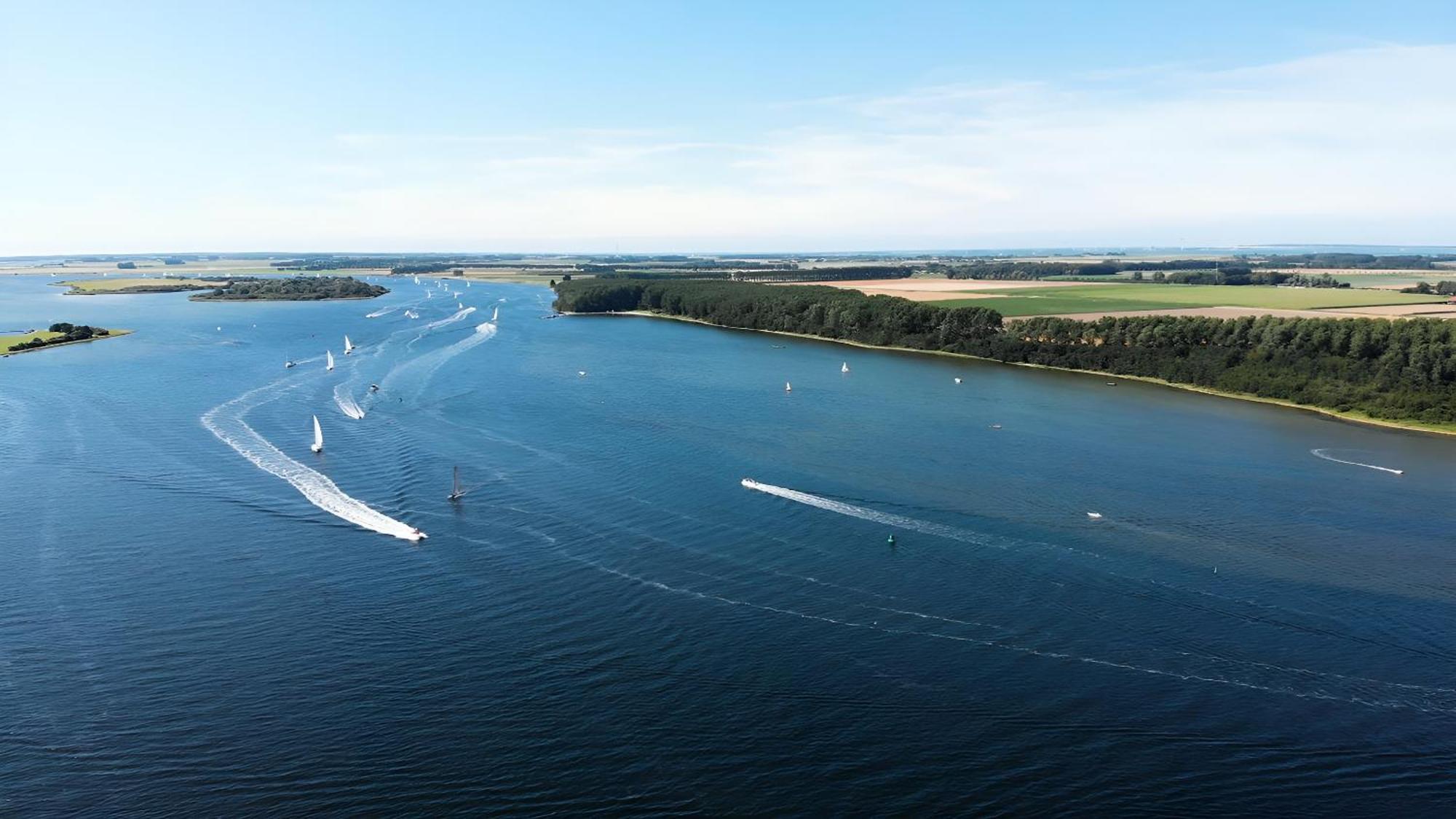 Ruime Vrijstaande Vakantiewoning Aan Veerse Meer, 6 Persoons Wolphaartsdijk Exterior photo